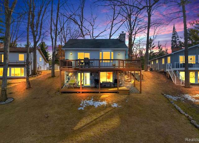 Property at 1617 S OGEMAW Trl, West Branch, MI 48661 9075, 3 beds, 3 baths