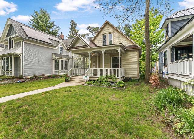 Property at 521 Fifth St, Traverse City, MI 49684, 3 beds, 1 bath
