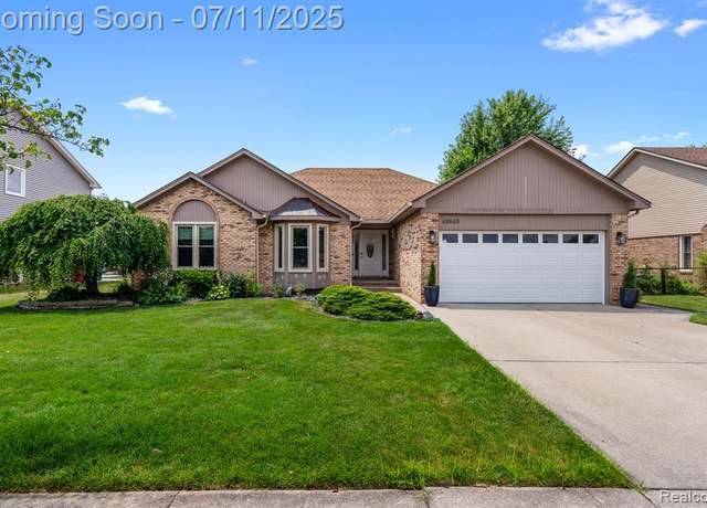 Property at 48649 Arnold Dr, Macomb, MI 48044 5537, 3 beds, 2.5 baths