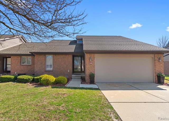 Property at 45800 MEADOWS Cir, Macomb, MI 48044 3910, 3 beds, 3.5 baths