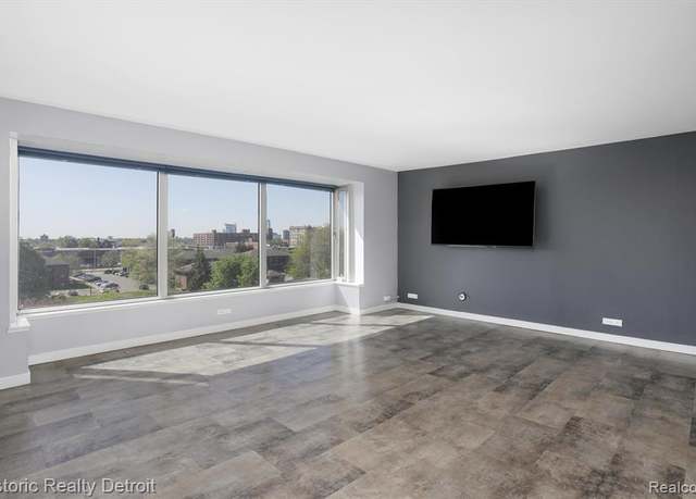 Property at 1300 E LAFAYETTE St #305, Detroit, MI 48207 2905, 1 bed, 1 bath