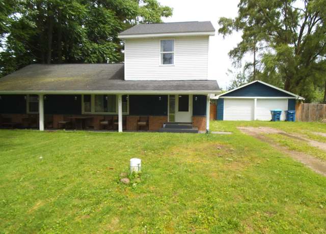 Property at 321 Gaway St, Vassar, MI 48768, 4 beds, 2 baths