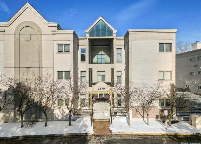Property at 3270 ISLAND COVE Dr #100, Waterford, MI 48328 1685, 2 beds, 2 baths