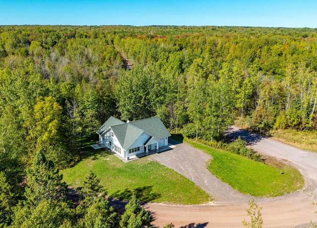 Property at 25488 S Oneco Rd, Calumet, MI 49913, 3 beds, 2 baths
