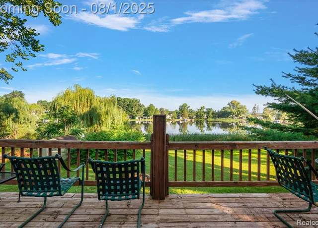 Property at 9080 River Valley Rd, Brighton, MI 48116 8229, 3 beds, 1 bath