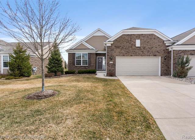 Property at 2073 Trimble St, Lake Orion, MI 48360 1258, 3 beds, 2 baths