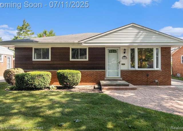Property at 25020 Hanover St, Dearborn Heights, MI 48125 1830, 3 beds, 1 bath