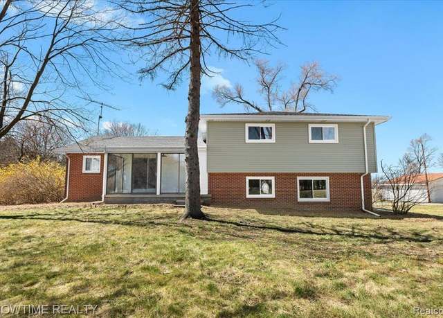 Property at 7100 DEWEESE Rd, Jackson, MI 49201 9568, 4 beds, 2 baths