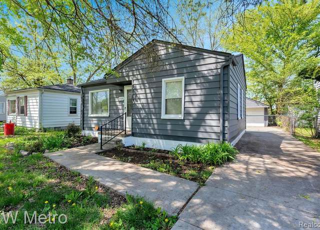 Property at 19391 INKSTER Rd, Livonia, MI 48152 2519, 3 beds, 1 bath