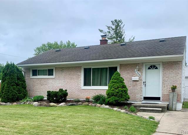 Property at 23406 Glenbrook St, Saint Clair Shores, MI 48082 2196, 2 beds, 1 bath