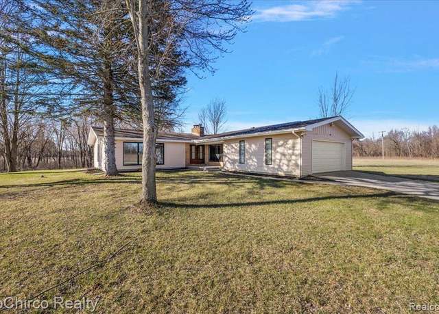 Property at 8603 N OWOSSO Rd, Fowlerville, MI 48836 9748, 3 beds, 2.5 baths