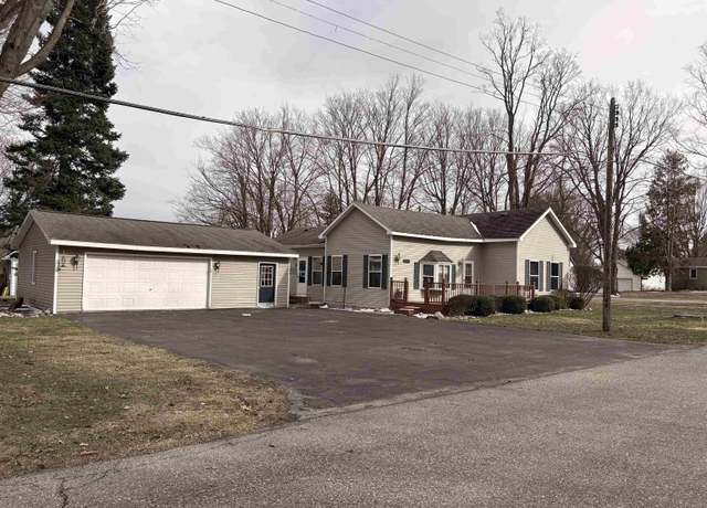 Property at 285 S 2 Nd St, Harrison, MI 48625, 2 beds, 1 bath