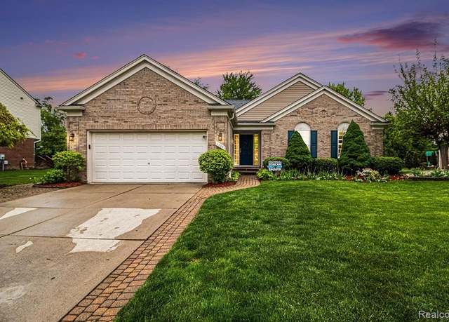 Property at 47291 FAIRLAWN Ct, Canton, MI 48188 2394, 4 beds, 3 baths