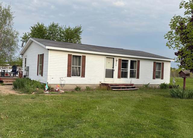 Property at 5150 Quarterline Rd, Kewadin, MI 49648, 3 beds, 2 baths