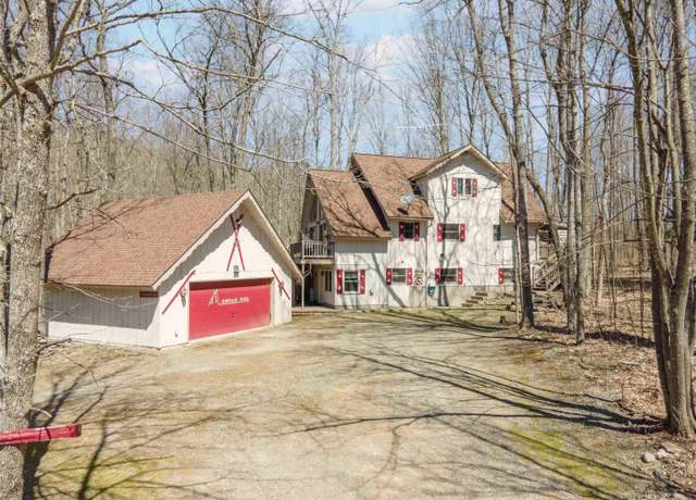 Property at 112 Little Deer Rd, Iron River, MI 49935, 6 beds, 3 baths