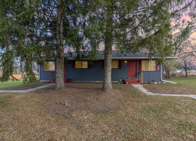 Property at 526 & 528 N Nine Mile Rd, Sanford, MI 48657-9614, 2 beds, 1 bath