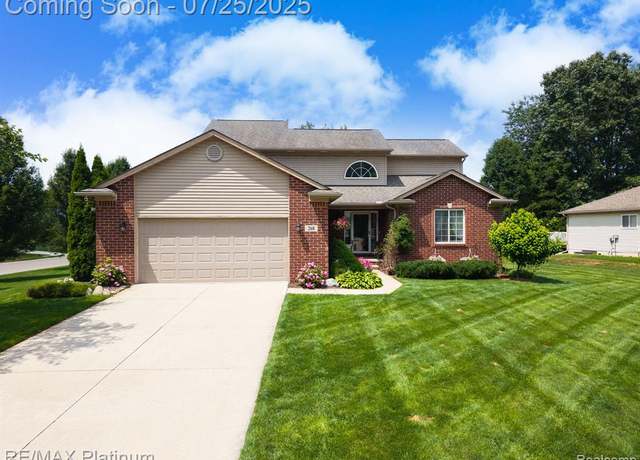 Property at 268 Crystal Ct, Howell, MI 48843 6141, 4 beds, 3.5 baths