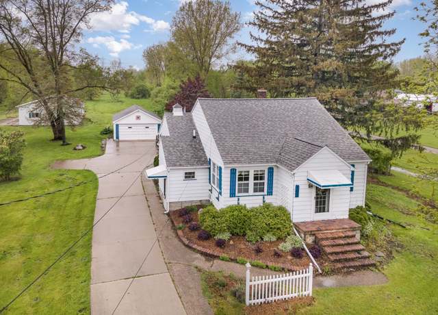 Property at 107 State Park Dr, Bay City, MI 48706, 2 beds, 1 bath