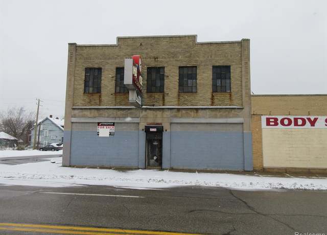 Property at 14801 KERCHEVAL St, Detroit, MI 48215 2817