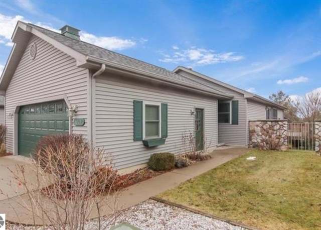 Property at 3819 Creekside Dr, Traverse City, MI 49684, 3 beds, 3 baths