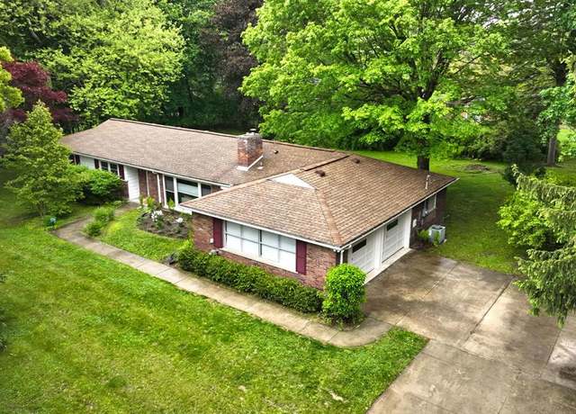 Property at 2763 W Avon Rd, Rochester Hills, MI 48309 2340, 4 beds, 2 baths