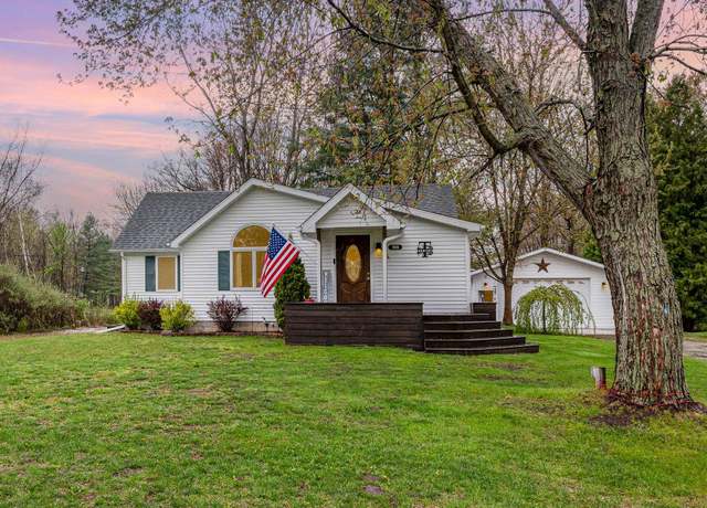 Property at 905 Sandow Rd, Midland, MI 48640, 3 beds, 1 bath