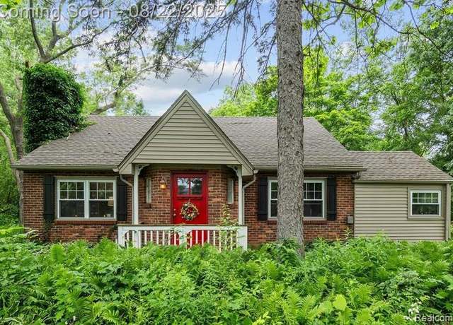 Property at 45701 Ryan Rd, Shelby Twp, MI 48317 4726, 3 beds, 1.5 baths