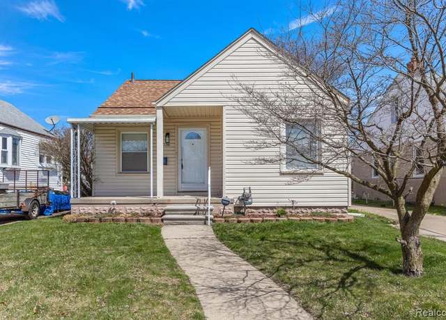 Property at 23036 Audette St, Dearborn, MI 48124 2604, 3 beds, 1 bath