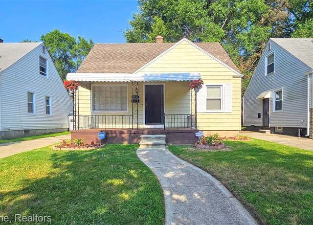 Property at 7336 Chatham, Detroit, MI 48239 1057, 3 beds, 1.5 baths