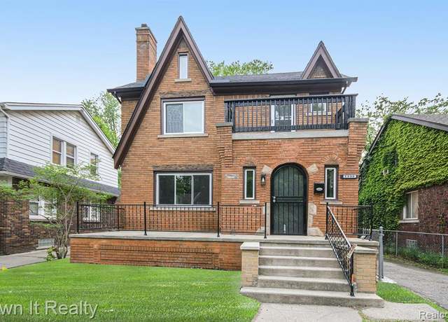 Property at 5990 Yorkshire Rd, Detroit, MI 48224 2041, 5 beds, 2 baths