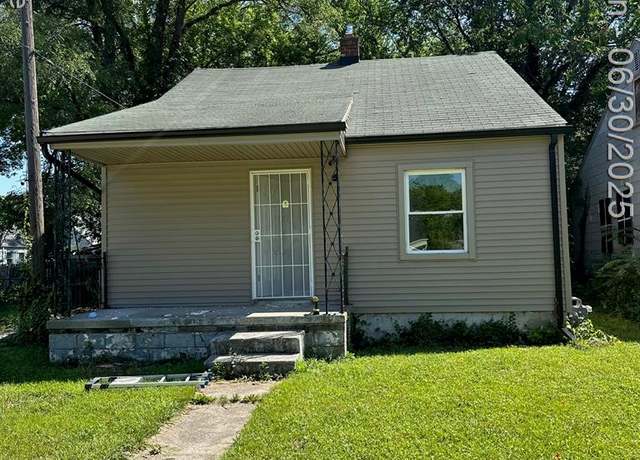 Property at 9390 Auburn St, Detroit, MI 48228 1752, 2 beds, 1.5 baths