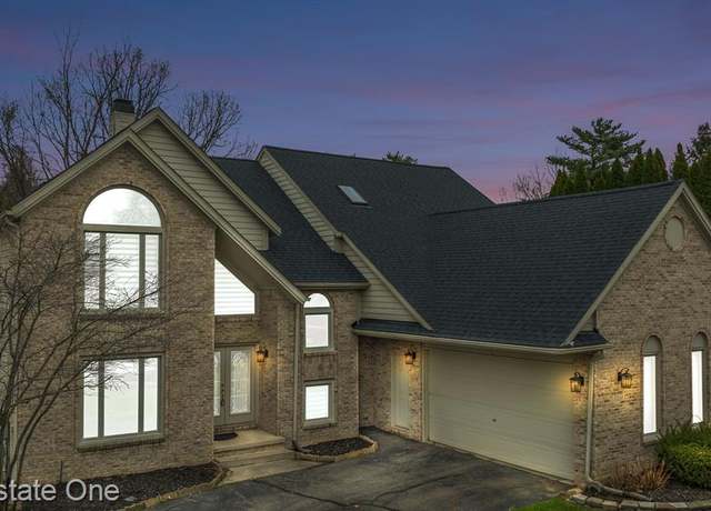 Property at 6246 Lindsay Ct, West Bloomfield, MI 48324 2154, 4 beds, 2.5 baths