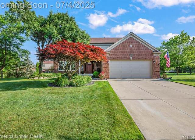 Property at 46998 Sherwood Ct, Canton, MI 48188 2216, 4 beds, 3 baths
