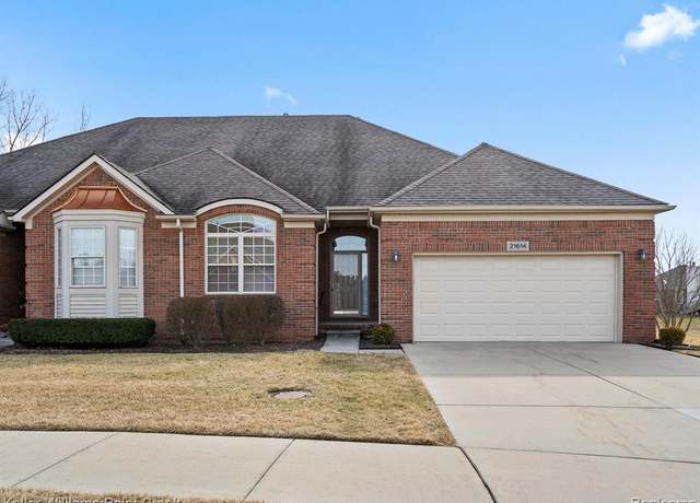 Property at 21614 Mary Rose Dr #36, Macomb, MI 48044 6061, 2 beds, 3 baths
