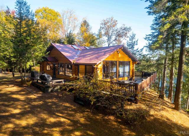 Property at 6126N S Northrough Rd, Wetmore, MI 49895, 4 beds, 2 baths