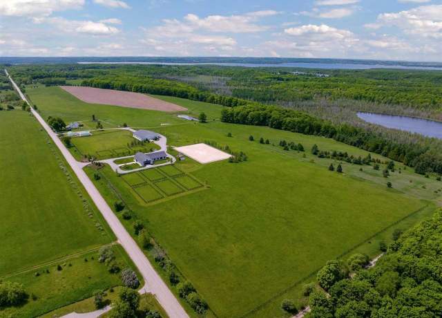 Property at 8843 & 8741 Burgess Rd, Charlevoix, MI 49720, 4 beds, 3 baths