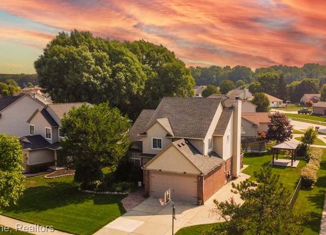 Property at 52028 Sycamore Dr, Chesterfield, MI 48047, 4 beds, 2.5 baths