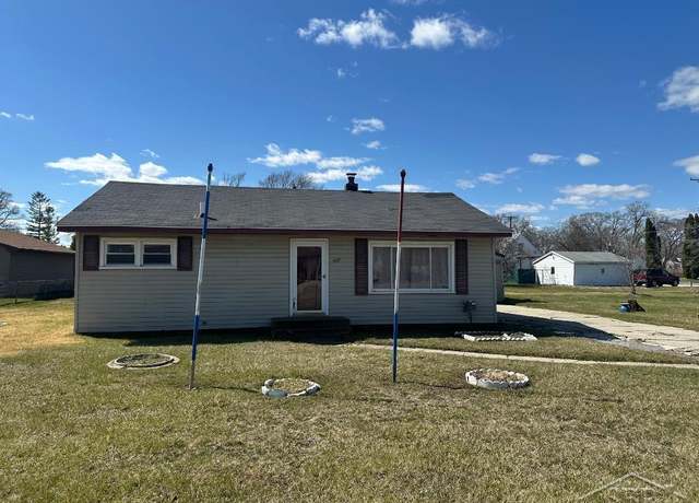 Property at 415 S 27th St, Saginaw, MI 48601, 2 beds, 1 bath