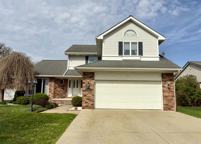 Property at 21380 Georgetown Rd, Woodhaven, MI 48183, 3 beds, 3 baths