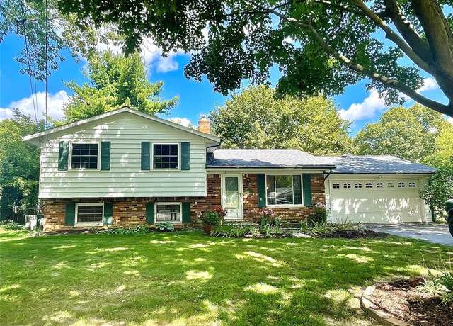 Property at 4620 Kempf St, Waterford, MI 48329 1806, 4 beds, 1.5 baths