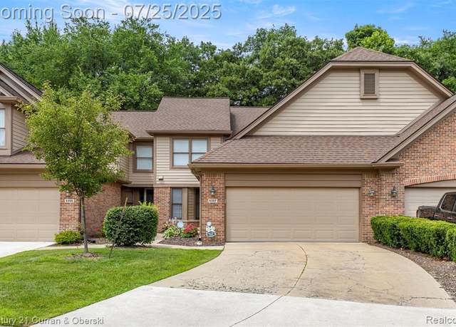 Property at 5357 Royal Vale Ln, Dearborn, MI 48126 4208, 3 beds, 2.5 baths