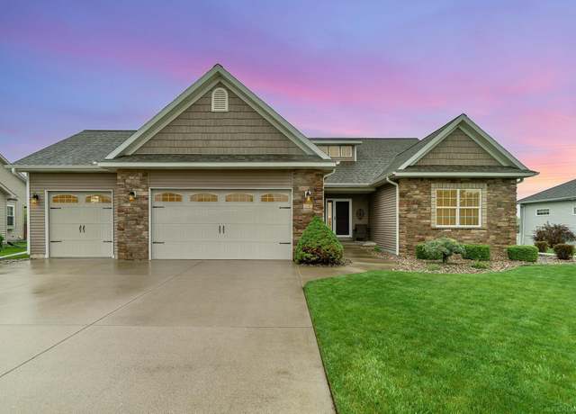 Property at 4247 Spurwood Dr, Saginaw, MI 48603, 4 beds, 3.5 baths