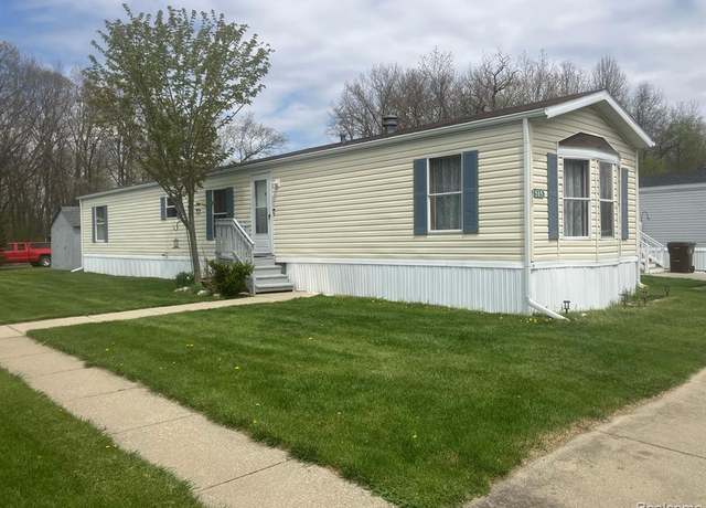 Property at 515 E Pond Vw, Morrice, MI 48857, 3 beds, 2 baths