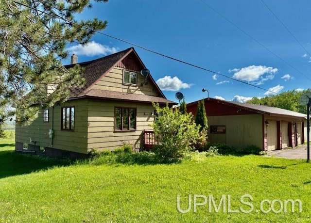 Property at E7560 Prospect Dr, Bessemer, MI 49911, 3 beds, 2 baths