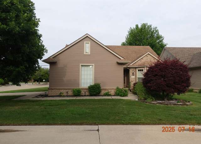 Property at 46588 PALOMINO Ct #1, Macomb Twp, MI 48044, 2 beds, 2 baths