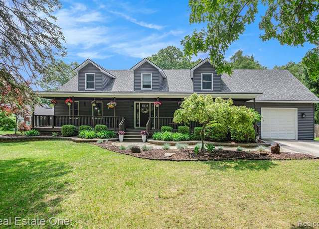 Property at 2400 Rolandale, West Bloomfield, MI 48324 3672, 4 beds, 3.5 baths