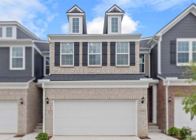 Property at 4060 Nottingham Cir, Clarkston, MI 48346 1760, 2 beds, 2.5 baths