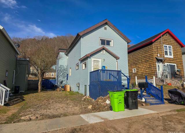 Property at 709 W Superior St, Munising, MI 49862, 3 beds, 1.5 baths