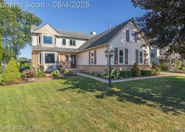 Property at 1918 PALMER Dr, Wixom, MI 48393 1220, 4 beds, 3 baths