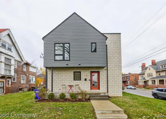 Property at 111 CHANDLER St, Detroit, MI 48202 2824, 2 beds, 1.5 baths